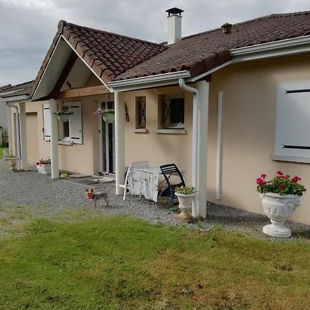 Chambre Dans Maison Limoges Exterior foto